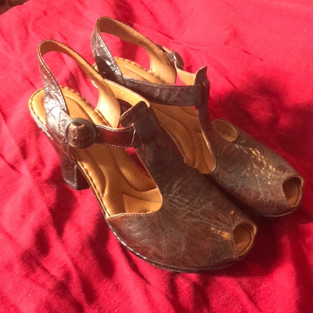 Adorable Retro pumps - so comfortable